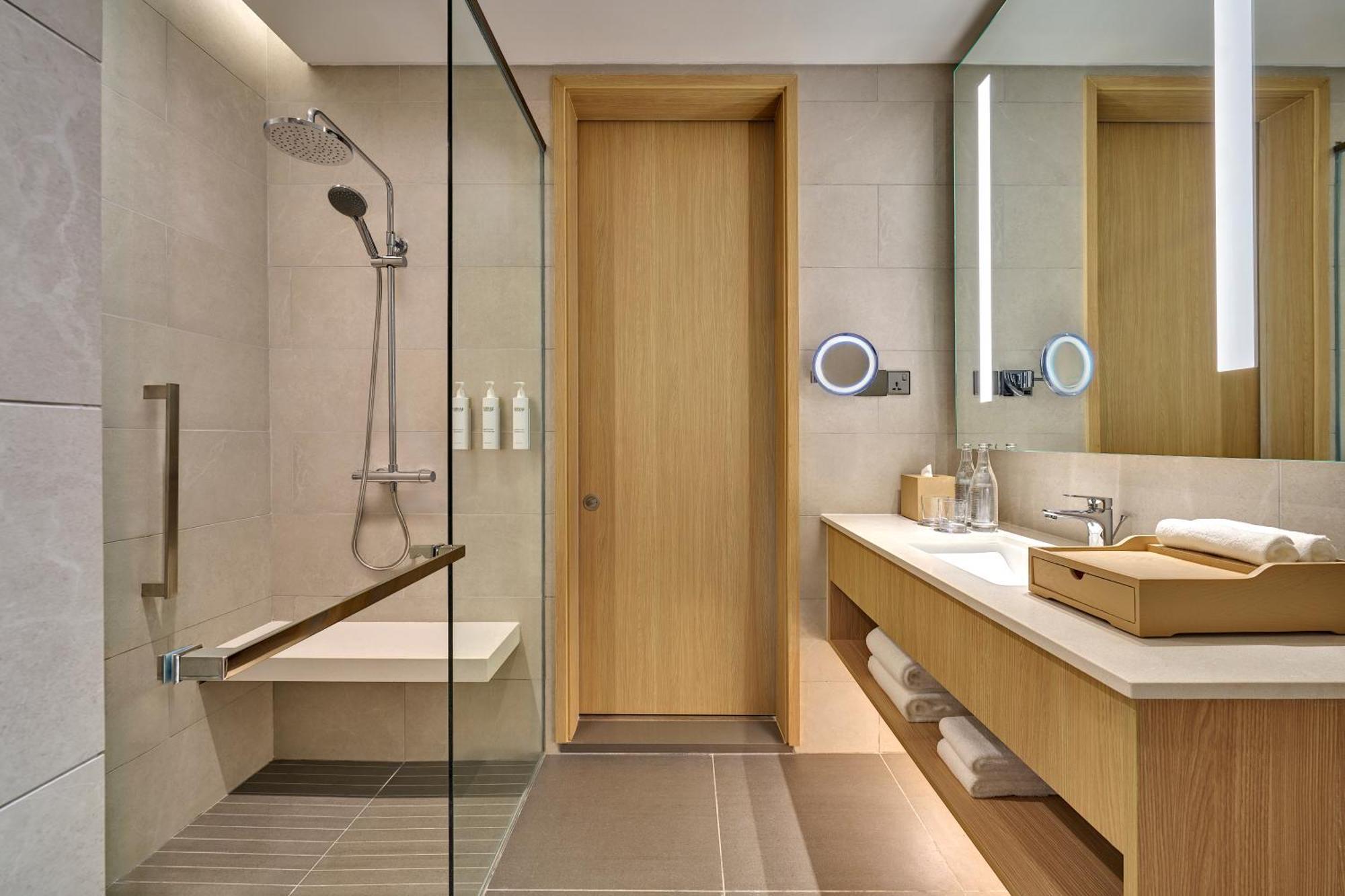 Hotel Courtyard By Marriott Kuala Lumpur South Exterior foto
